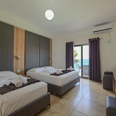 Esmerald 3* Ksamil
