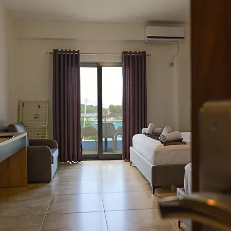 Esmerald 3* קסאמיל