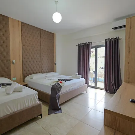 Hotel Esmerald Ksamil