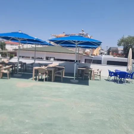 Hotel Esmerald 3*