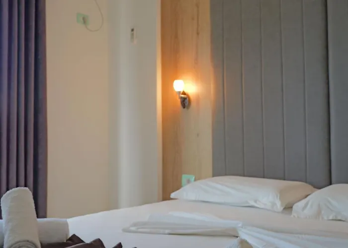 Esmerald Hotel Ksamil