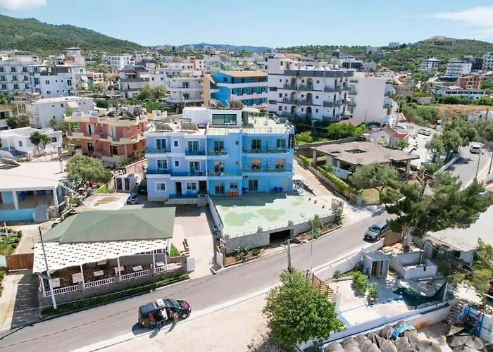 Esmerald Εξαμίλιο