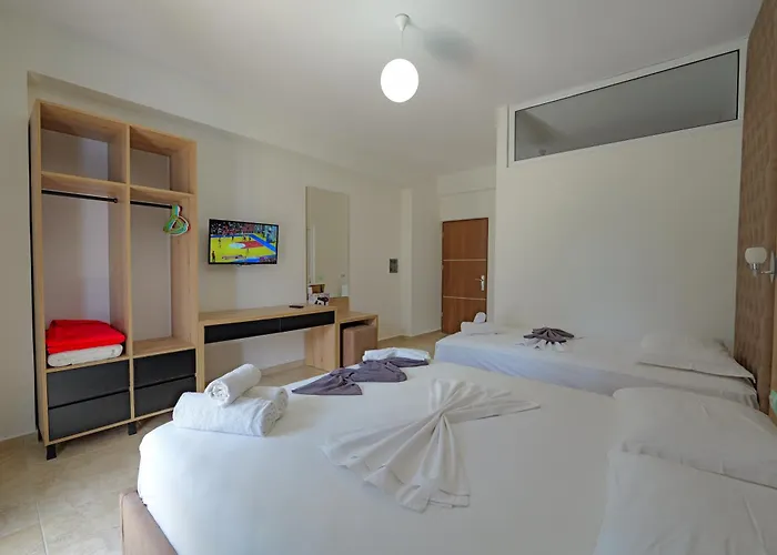 Hotel Esmerald Ksamil