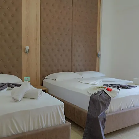 Hotel Esmerald Ksamil