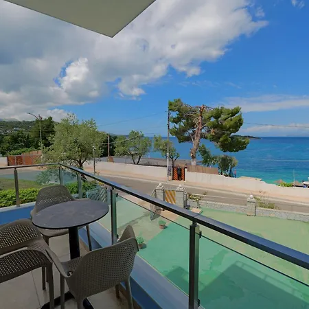 Esmerald Hotel 3*
