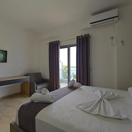 Hotel Esmerald Ksamil