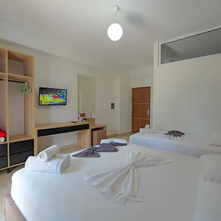 Hotel Esmerald Ksamil